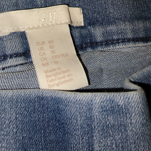 ** DONATED ** Pull on Jegging - Picture 2 of 3